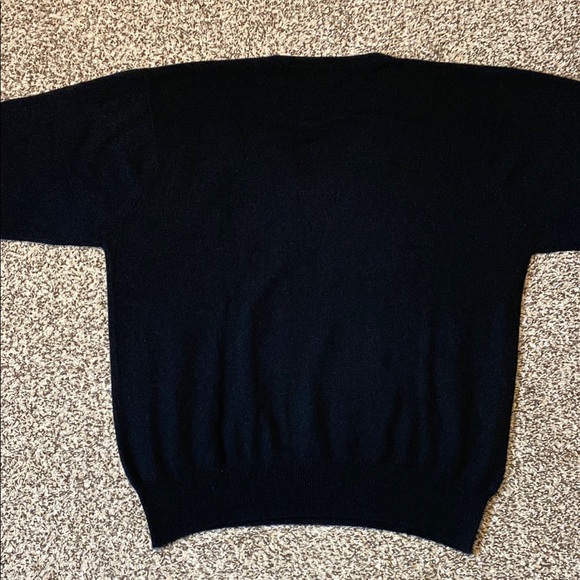 Forte Cashmere Black V-Neck Sweater Timeless Design - Picture 3 of 5